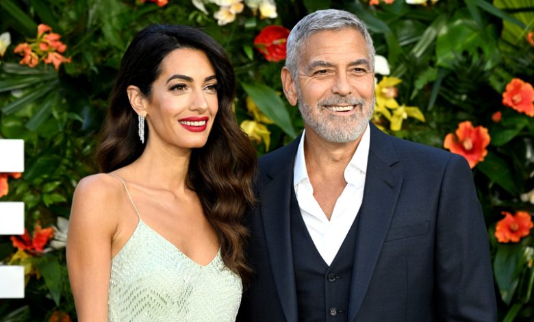 Фото - Джулия Робертс в платье с инициалами мужа, Джордж и Амаль Клуни на премьере фильма «Билет в рай»
